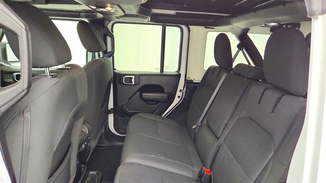 2023 Jeep Wrangler 4xe 4x4 w/ Sky One-Touch Top & Cold Weather Group - 23033202 - 21