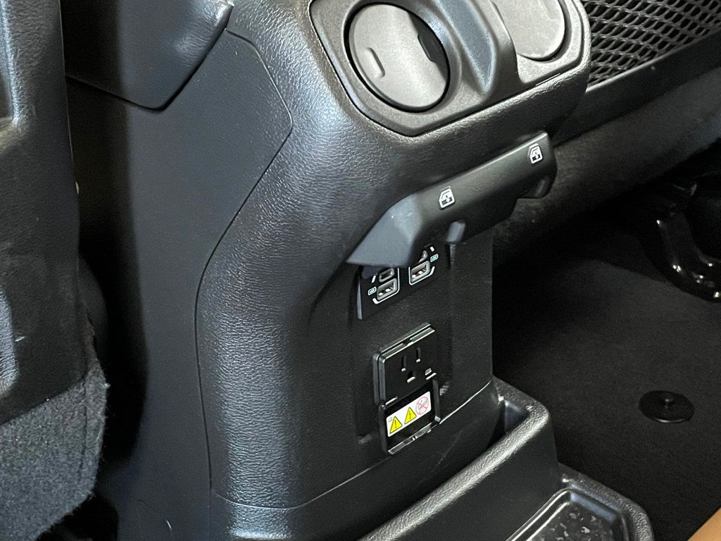 2023 Jeep Wrangler 4xe Rubicon 4x4 - 23021557 - 16