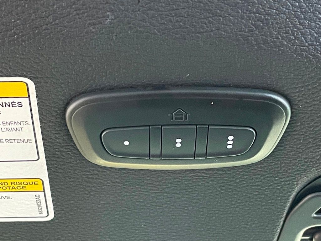 2023 Jeep Wrangler 4xe Rubicon 4x4 - 23021557 - 32
