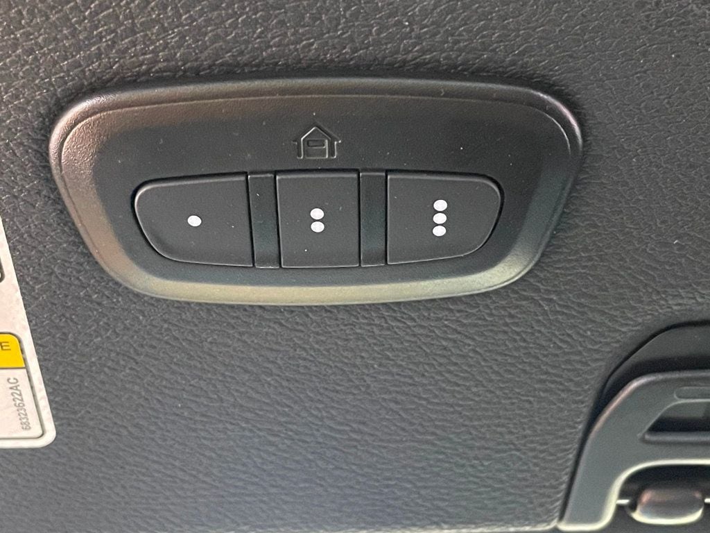 2023 Jeep Wrangler 4xe Rubicon 4x4 - 23029507 - 32