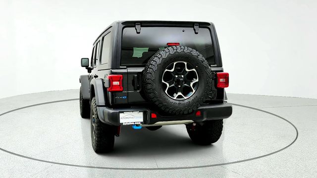 2023 Jeep Wrangler 4xe Rubicon 4x4 w/ Steel Bumpers, Cold Weather Pkg & Black Hard Top - 23091739 - 5