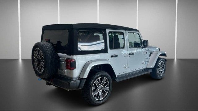 2023 Jeep Wrangler 4xe Sahara - 23046450 - 4