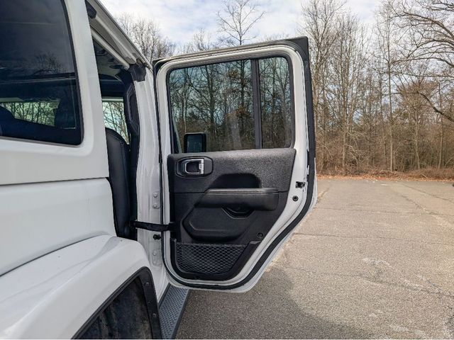 2023 Jeep Wrangler 4xe Sahara - 22981775 - 12