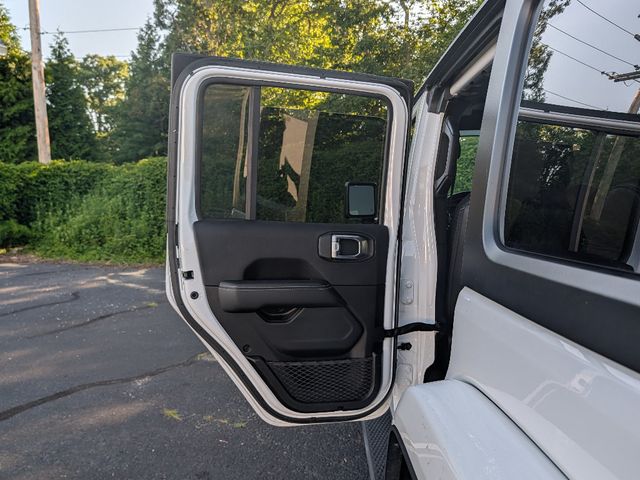 2023 Jeep Wrangler 4xe Sahara - 23044820 - 11