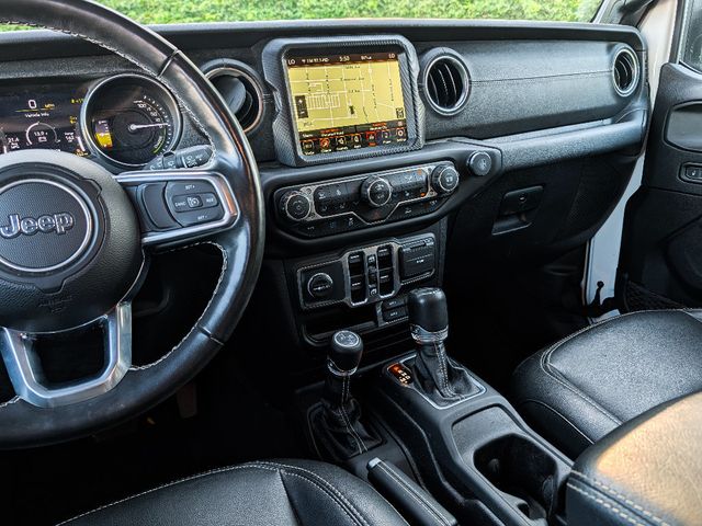 2023 Jeep Wrangler 4xe Sahara - 23044820 - 25