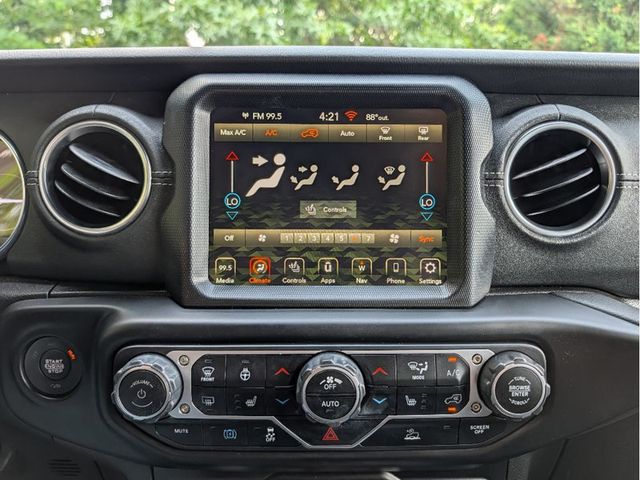 2023 Jeep Wrangler 4xe Sahara - 23044821 - 29