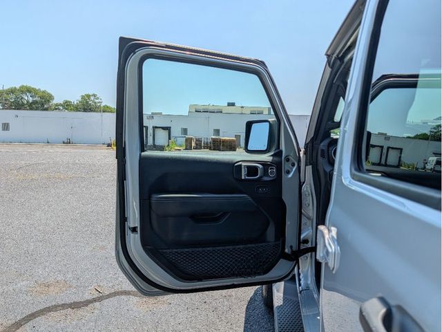2023 Jeep Wrangler 4xe Sahara - 23044822 - 10