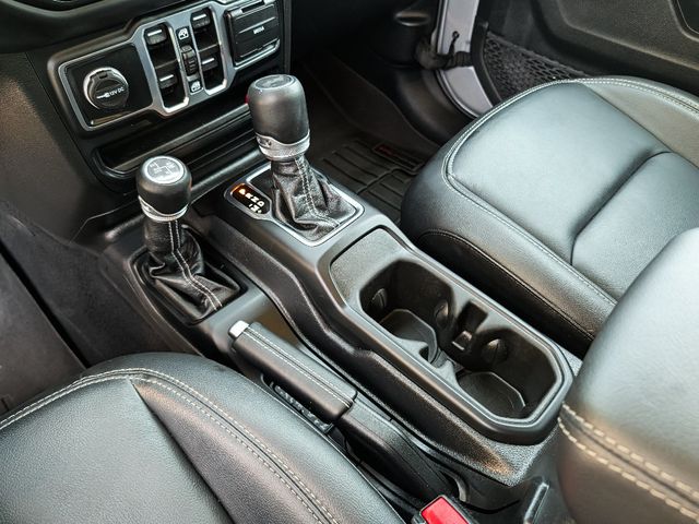 2023 Jeep Wrangler 4xe Sahara - 23044822 - 30