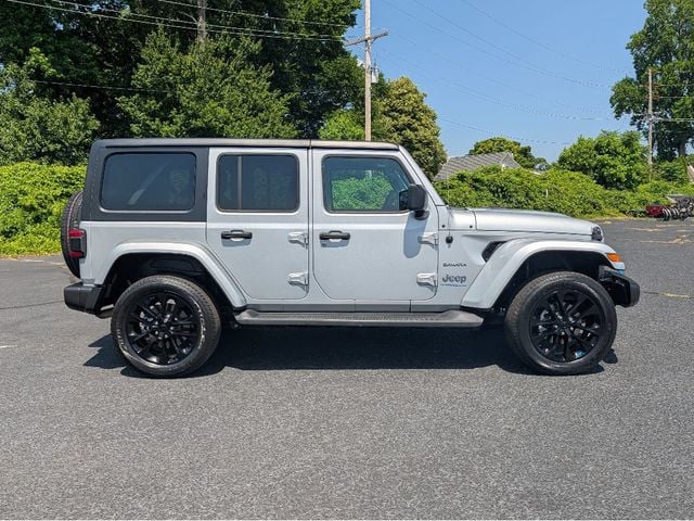 2023 Jeep Wrangler 4xe Sahara - 23044822 - 3