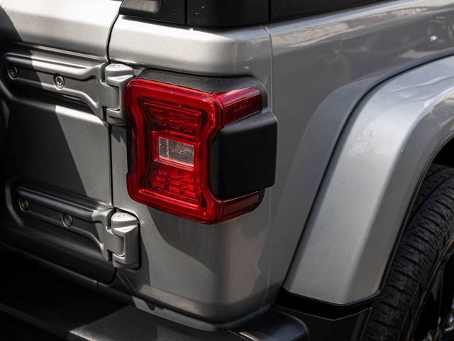 2023 Jeep Wrangler 4xe Sahara - 23077039 - 32