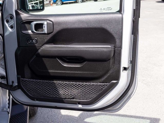 2023 Jeep Wrangler 4xe Sahara - 23077039 - 8