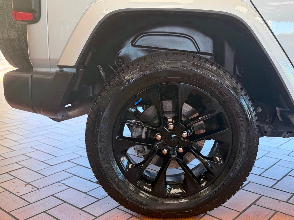 2023 Jeep Wrangler 4xe Sahara 4x4 - 23018725 - 12