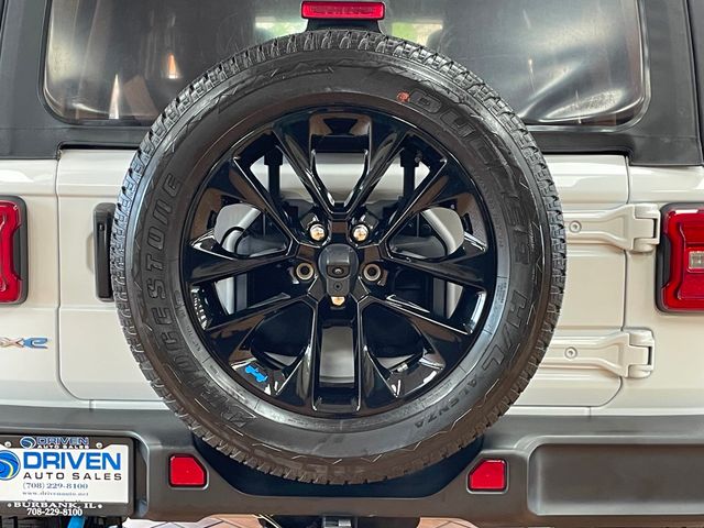 2023 Jeep Wrangler 4xe Sahara 4x4 - 23023221 - 17