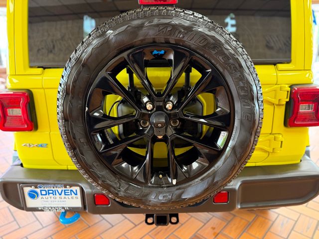 2023 Jeep Wrangler 4xe Sahara 4x4 - 23030483 - 22