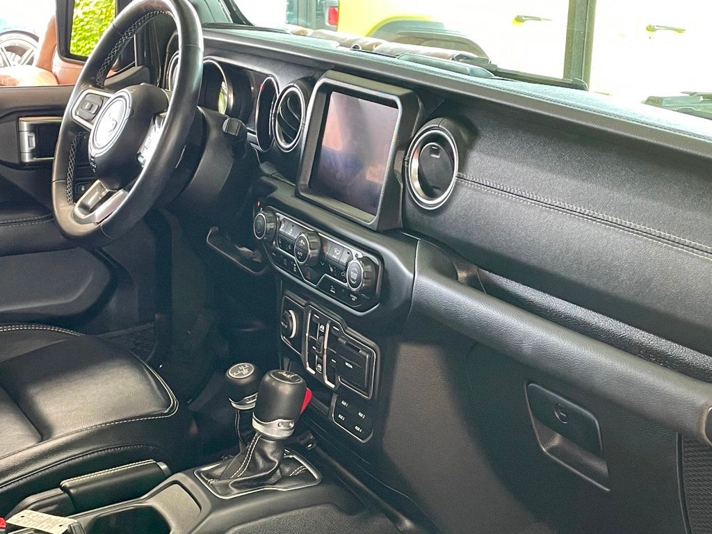 2023 Jeep Wrangler 4xe Sahara 4x4 - 23034870 - 20