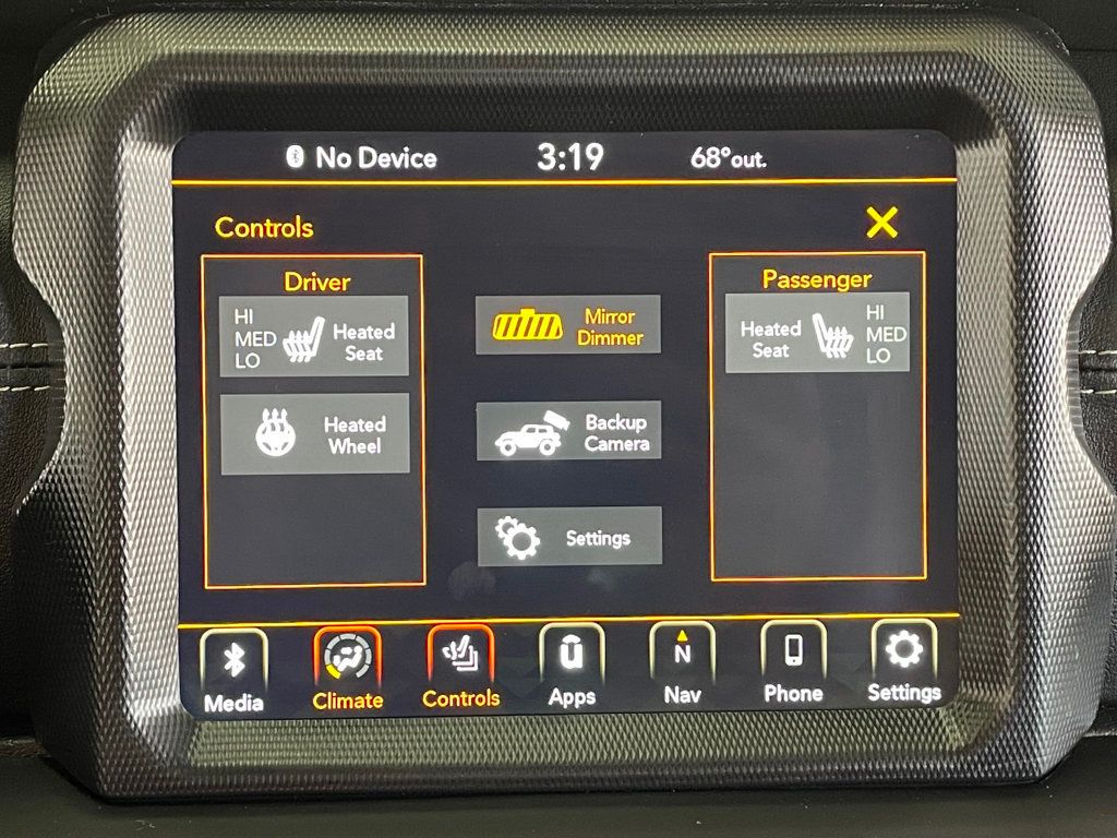 2023 Jeep Wrangler 4xe Sahara 4x4 - 23034870 - 26