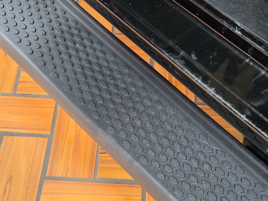 2023 Jeep Wrangler 4xe Sahara 4x4 - 23058725 - 17