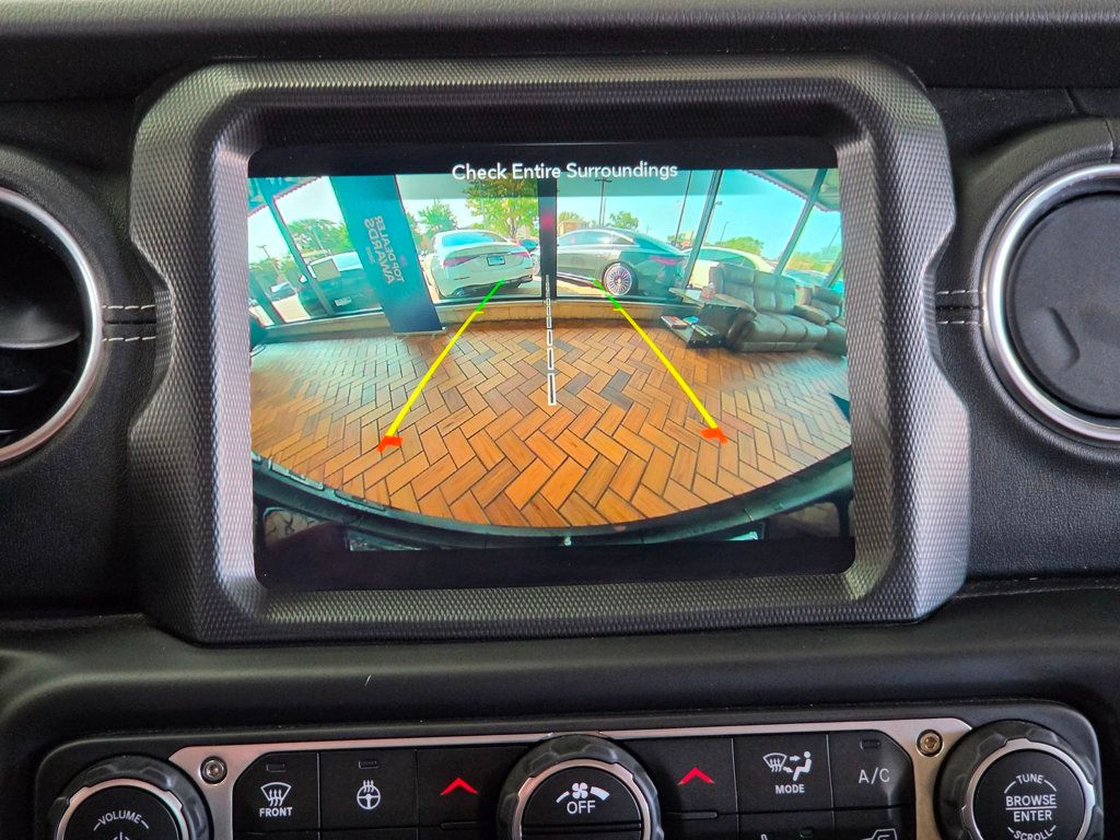 2023 Jeep Wrangler 4xe Sahara 4x4 - 23059318 - 30
