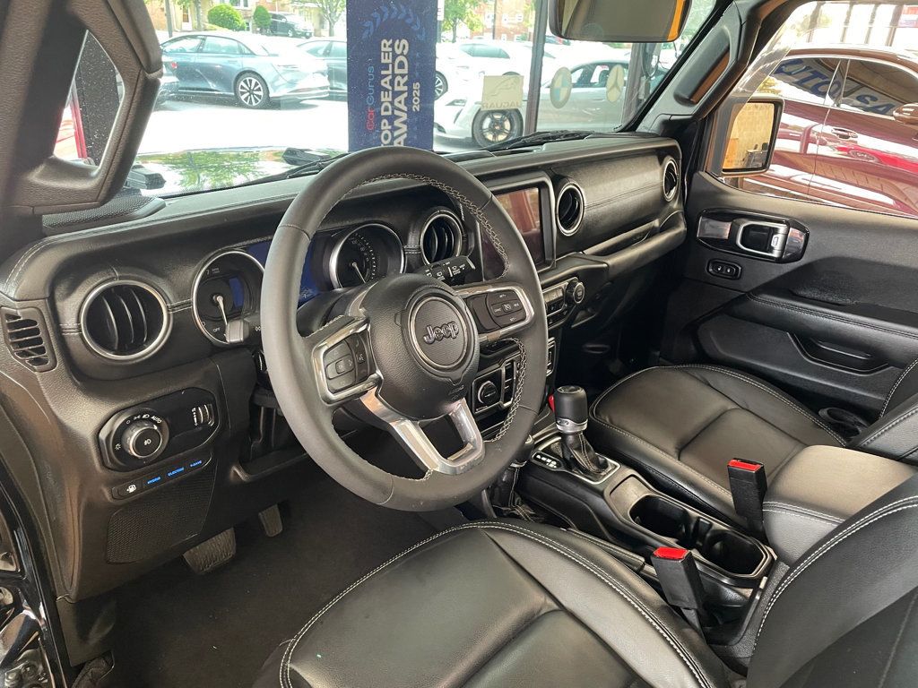 2023 Jeep Wrangler 4xe Sahara 4x4 - 23065412 - 18