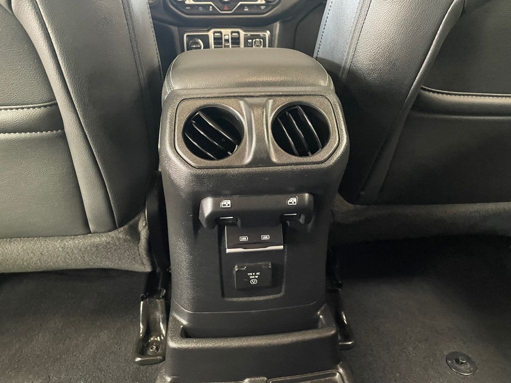 2023 Jeep Wrangler 4xe Sahara 4x4 - 23065412 - 23
