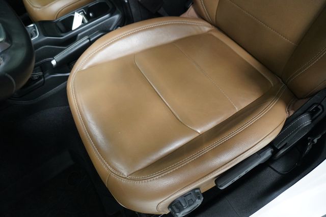 2023 Jeep Wrangler 4xe Sahara 4x4 - 22955235 - 13