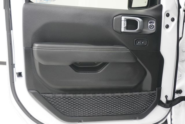 2023 Jeep Wrangler 4xe Sahara 4x4 - 22955235 - 16