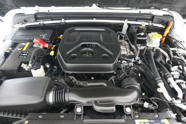 2023 Jeep Wrangler 4xe Sahara 4x4 - 22955235 - 32