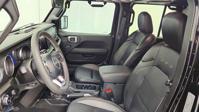 2023 Jeep Wrangler 4xe Sahara 4x4 - 23016942 - 19