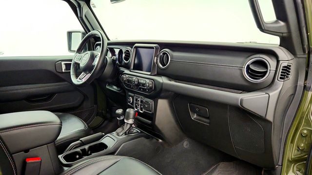 2023 Jeep Wrangler 4xe Sahara 4x4 - 23094179 - 23