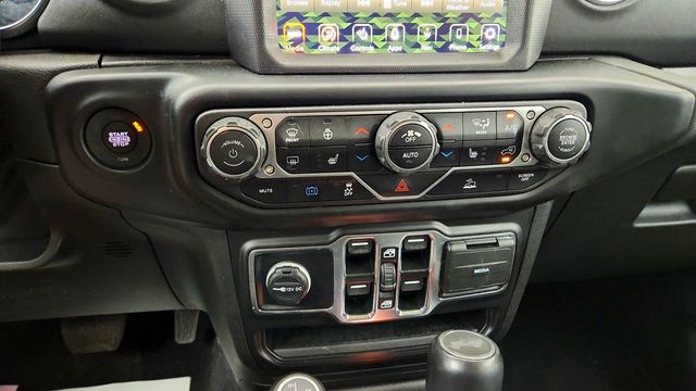 2023 Jeep Wrangler 4xe Sahara 4x4 w/ Black Hard Top & Cold Weather Group - 23043144 - 15