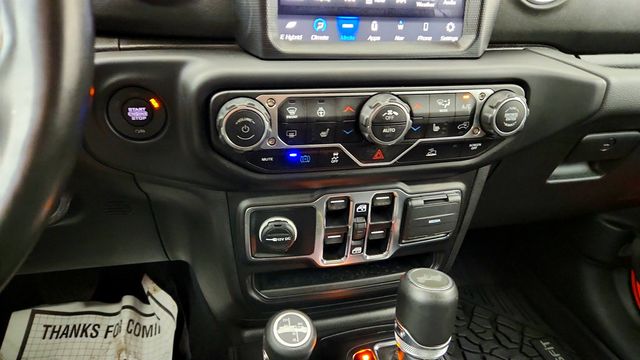 2023 Jeep Wrangler 4xe Sahara 4x4 w/ Cold Weather Group & Black 3-Piece Hard Top - 23039460 - 15