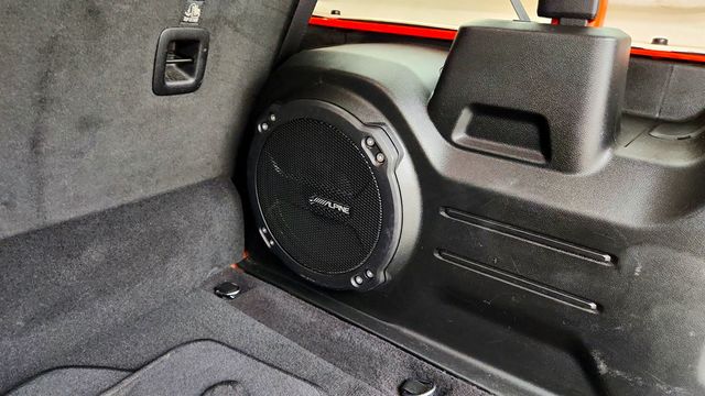 2023 Jeep Wrangler 4xe Sahara 4x4 w/ Cold Weather Group & Black 3-Piece Hard Top - 23039460 - 22