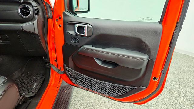 2023 Jeep Wrangler 4xe Sahara 4x4 w/ Cold Weather Group & Black 3-Piece Hard Top - 23039460 - 26