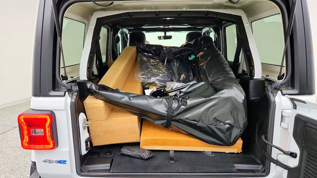 2023 Jeep Wrangler 4xe Sahara 4x4 w/ Cold Weather Group, Dual-Top Group & Side Steps - 23035204 - 20