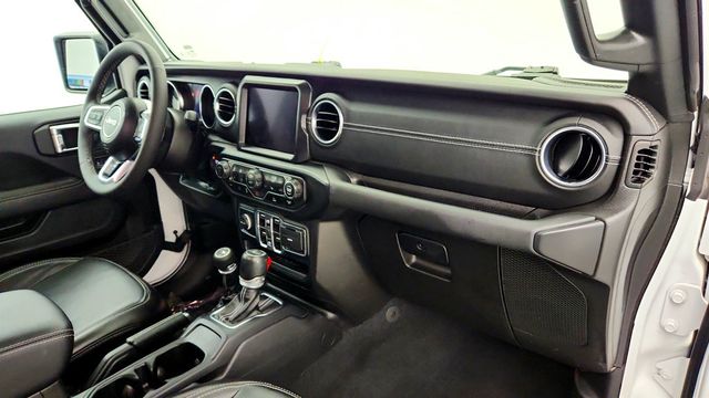 2023 Jeep Wrangler 4xe Sahara 4x4 w/ Cold Weather Group, Dual-Top Group & Side Steps - 23035204 - 22