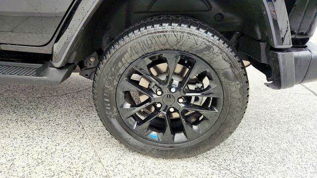 2023 Jeep Wrangler 4xe Sahara 4x4 w/ Hard Top & Trailer Tow & Aux Switch Group - 23016942 - 8