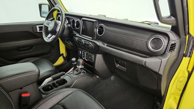 2023 Jeep Wrangler 4xe Sahara 4x4 with Hardtop & Cold Weather Group - 22949790 - 23