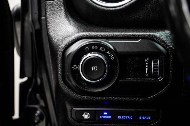 2023 Jeep Wrangler 4xe Sahara 4xe - 23022101 - 31