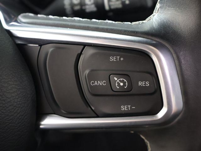 2023 Jeep Wrangler 4xe Sahara 4xe - 22945190 - 39