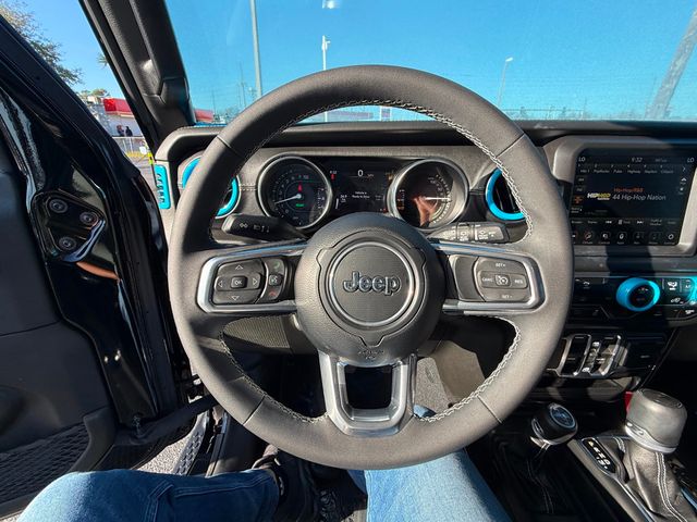 2023 Jeep Wrangler 4xe Sahara 4XE - 22956729 - 11