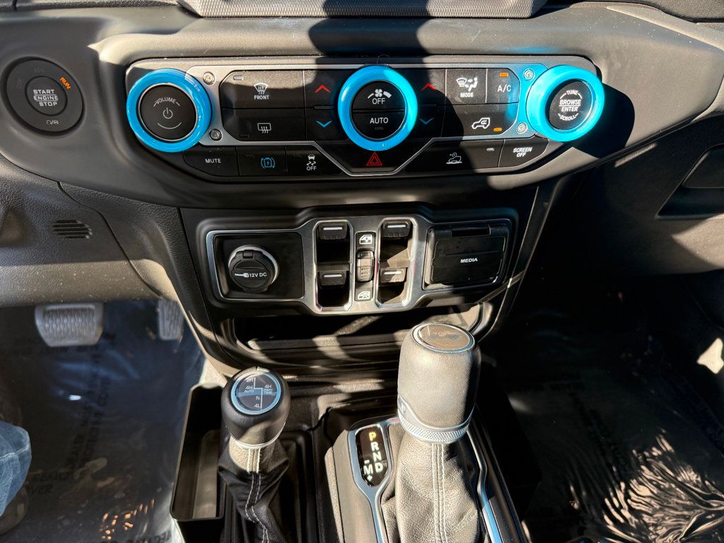 2023 Jeep Wrangler 4xe Sahara 4XE - 22956729 - 13