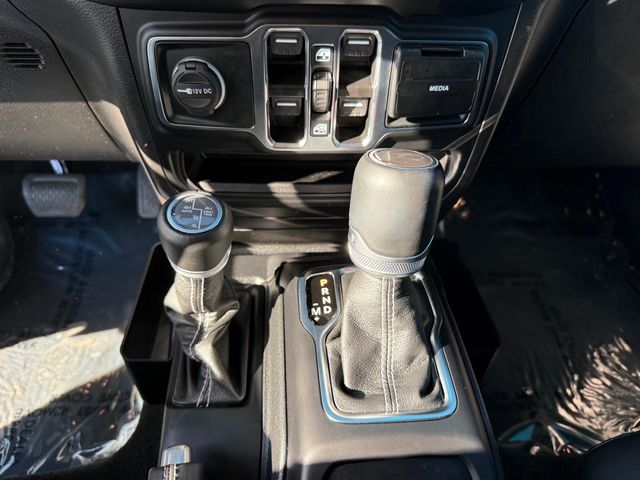 2023 Jeep Wrangler 4xe Sahara 4XE - 22956729 - 14