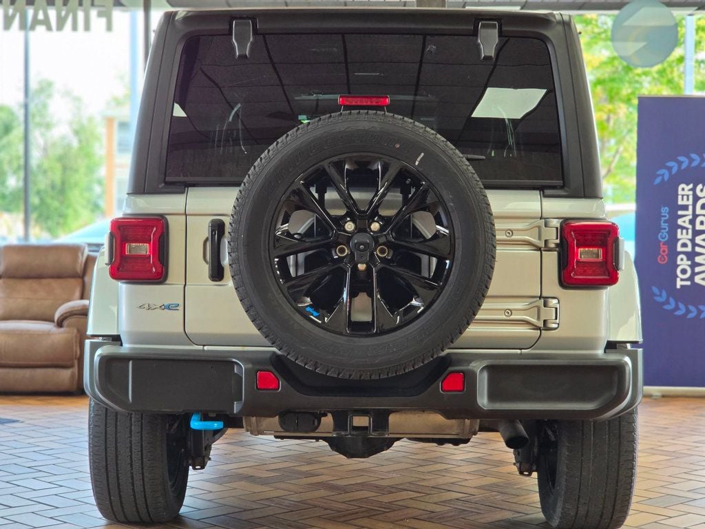 2023 Jeep Wrangler 4xe Sahara High Altitude 4x4 - 23059320 - 9