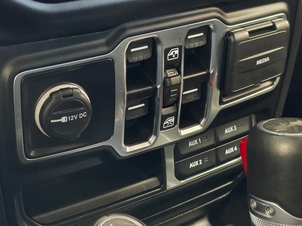 2023 Jeep Wrangler 4xe Sahara High Altitude 4x4 - 23059320 - 32