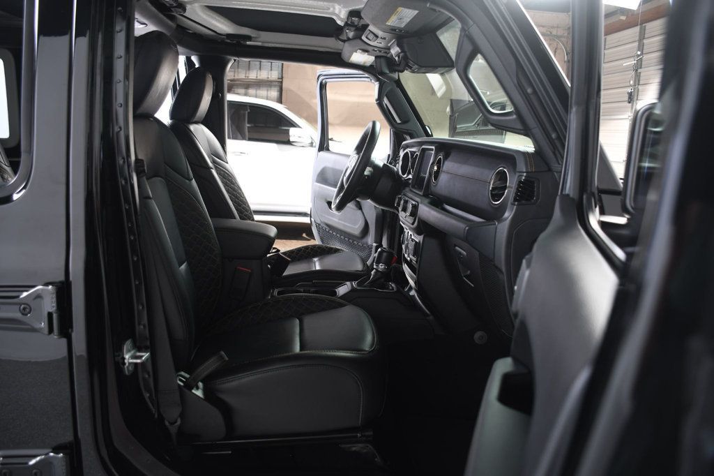 Jeep Wrangler photo 29
