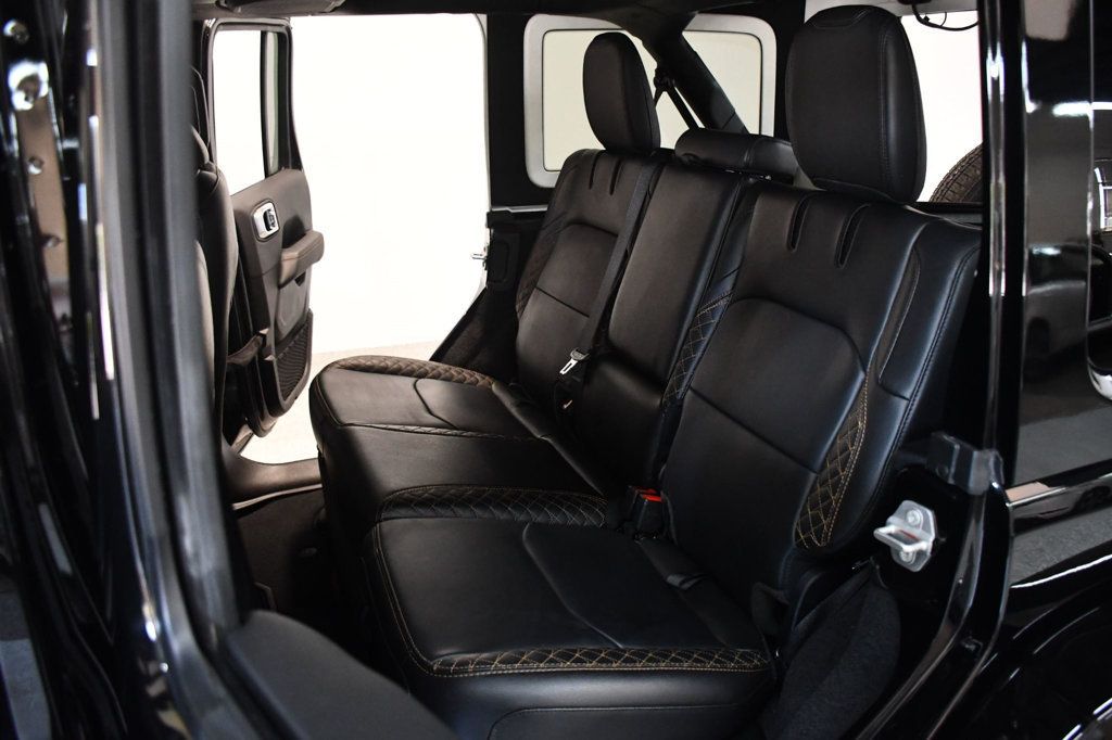 Jeep Wrangler photo 34