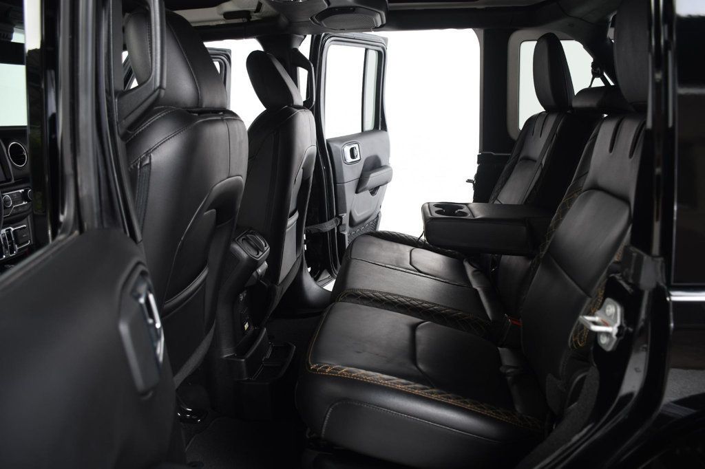 Jeep Wrangler photo 35