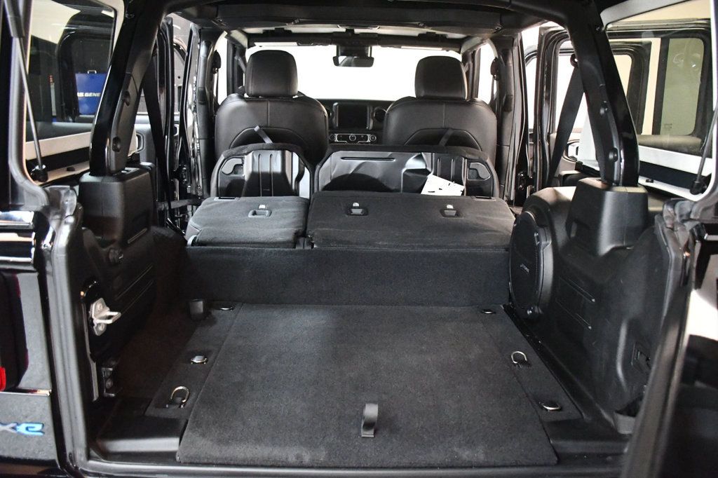 Jeep Wrangler photo 81