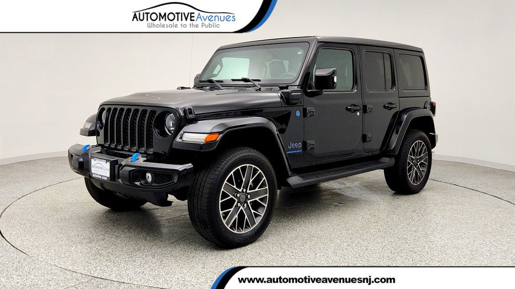2023 Jeep Wrangler 4xe Sahara High Altitude 4x4 w/ Sky One-Touch Power Top - 23011357 | Video 1