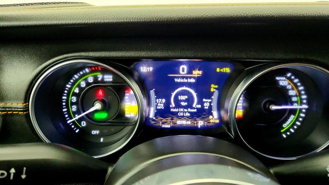 2023 Jeep Wrangler 4xe Sahara High Altitude 4x4 w/ Sky One-Touch Power Top - 23011357 - 13